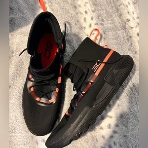 Under Armour SC 3 zero 2 black red ‘3020613002’ Mens size 16 basketball shoes.